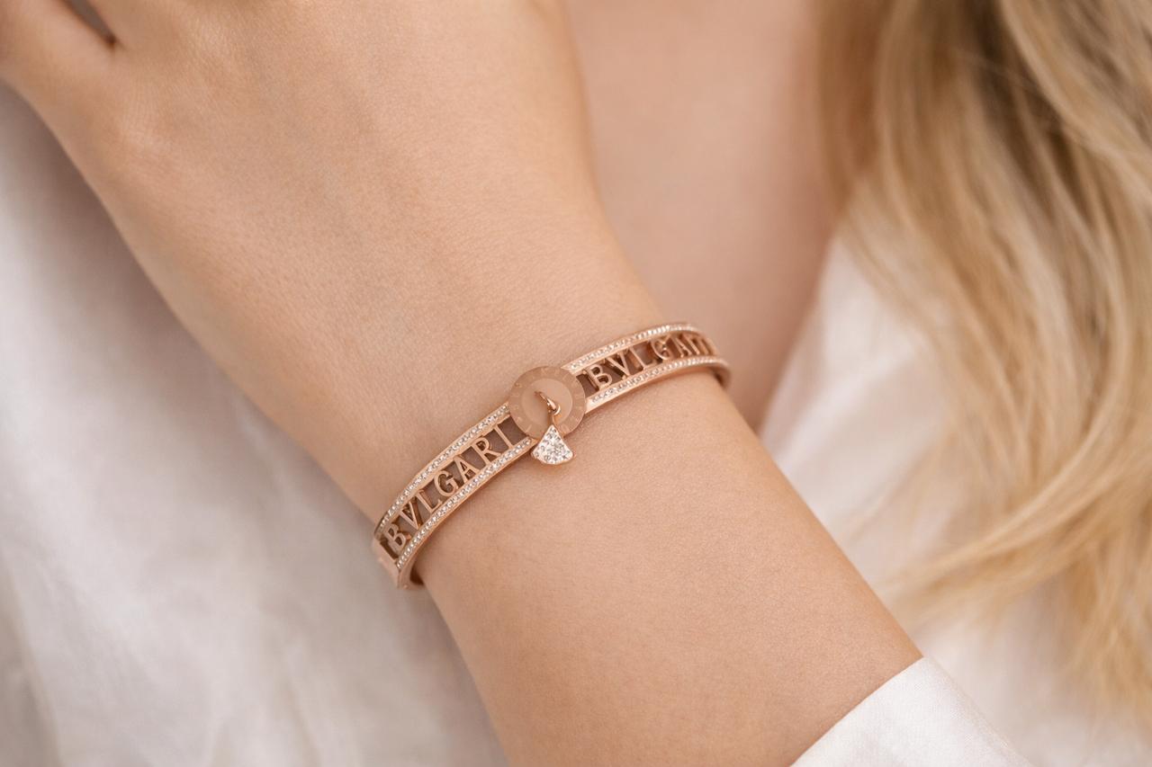 ELJ-BG-002  BVLGARI charm bangle 