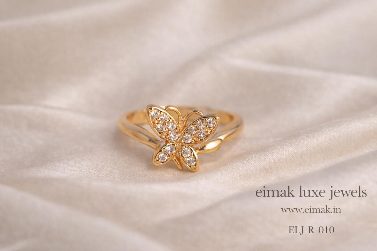  ELJ-R-010  Flutter Crystal Ring