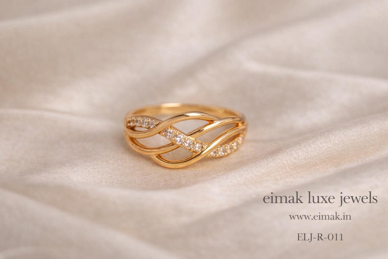 ELJ-R-011 Infinity Glow Crystal Ring   