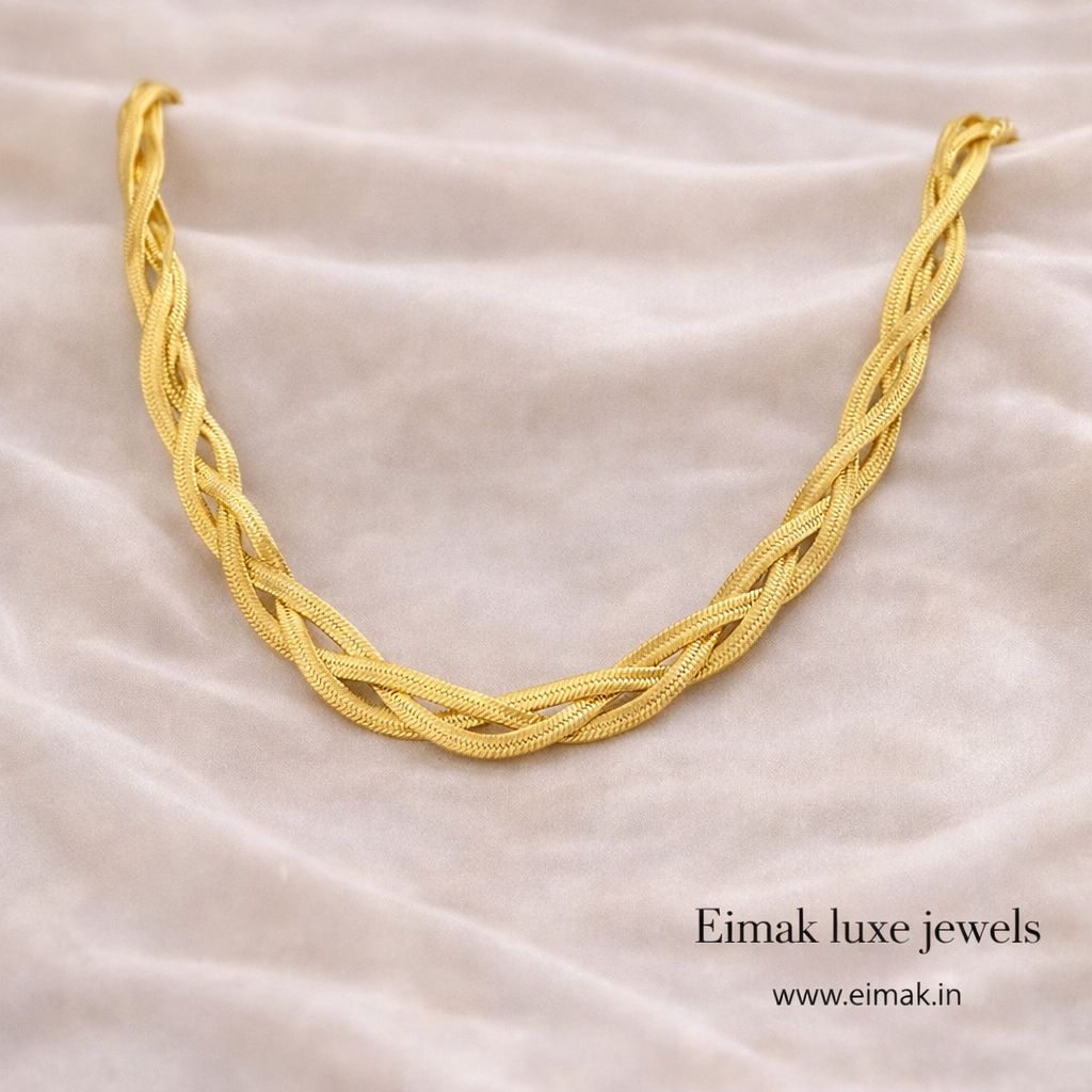 Royal Weave Gold Necklace