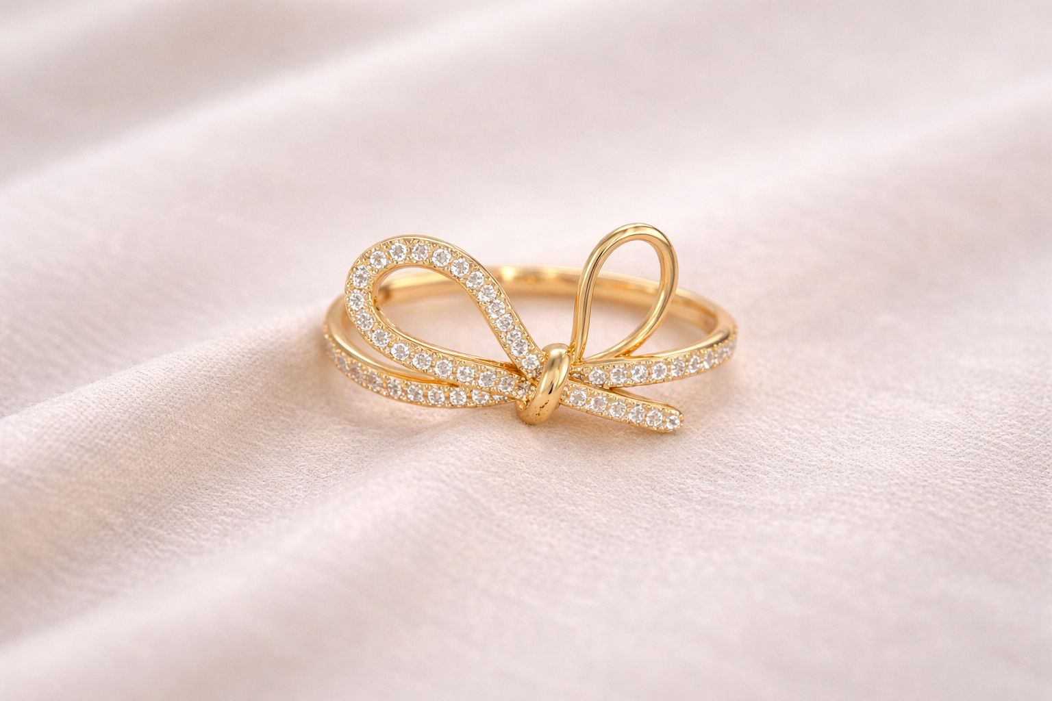 Golden Bow Sparkle Ring