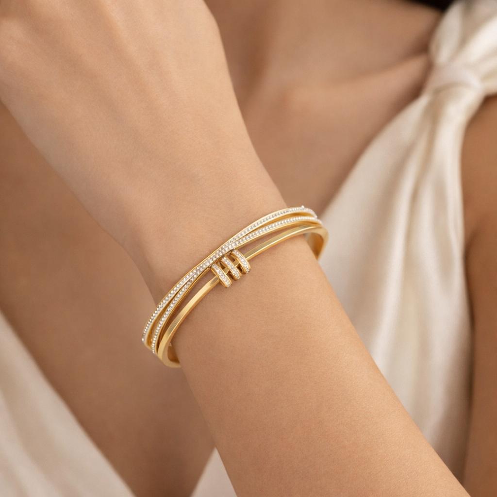 Trinity spark crystal bangle 