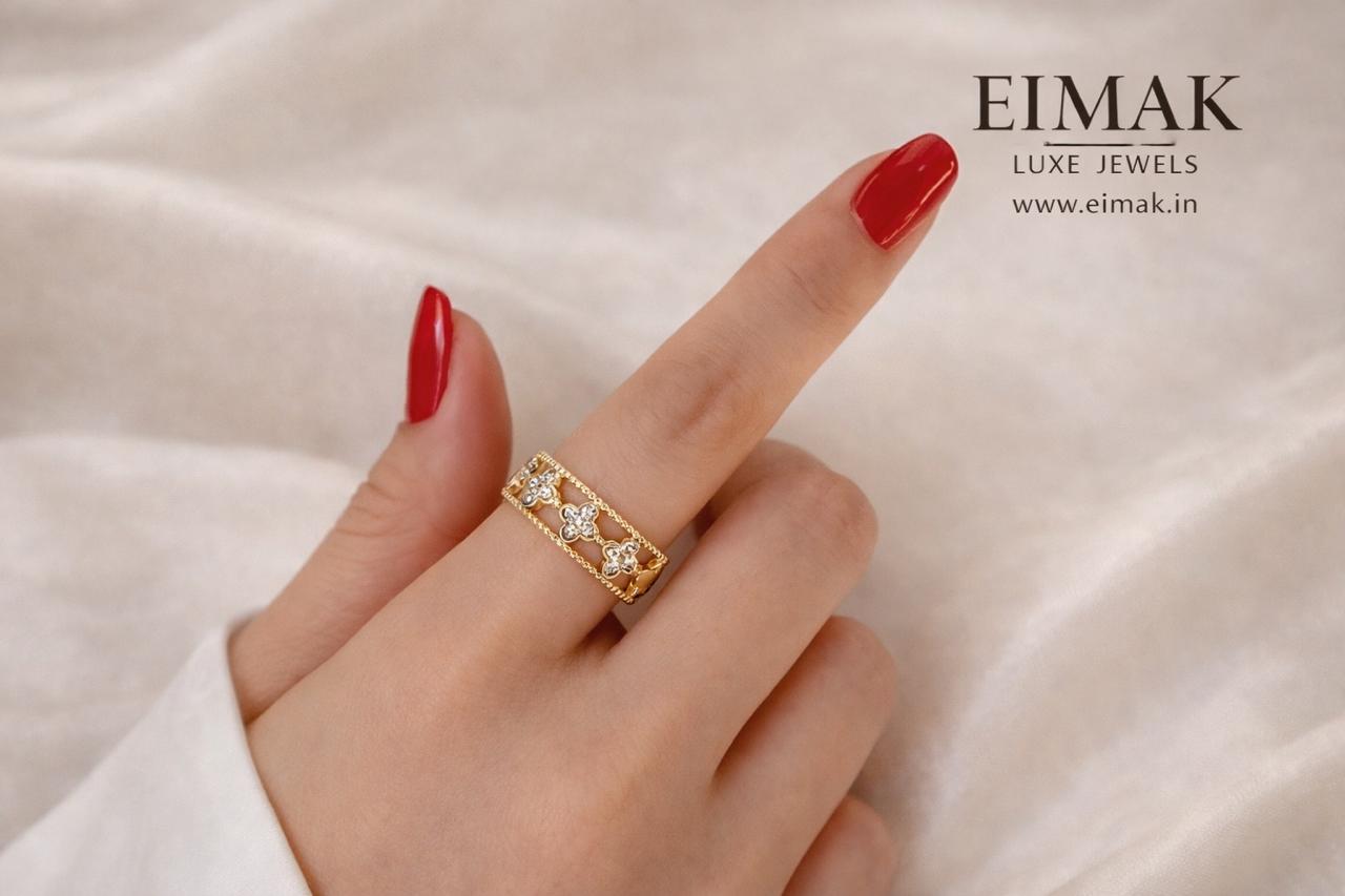 Flora Chain Sparkle Ring