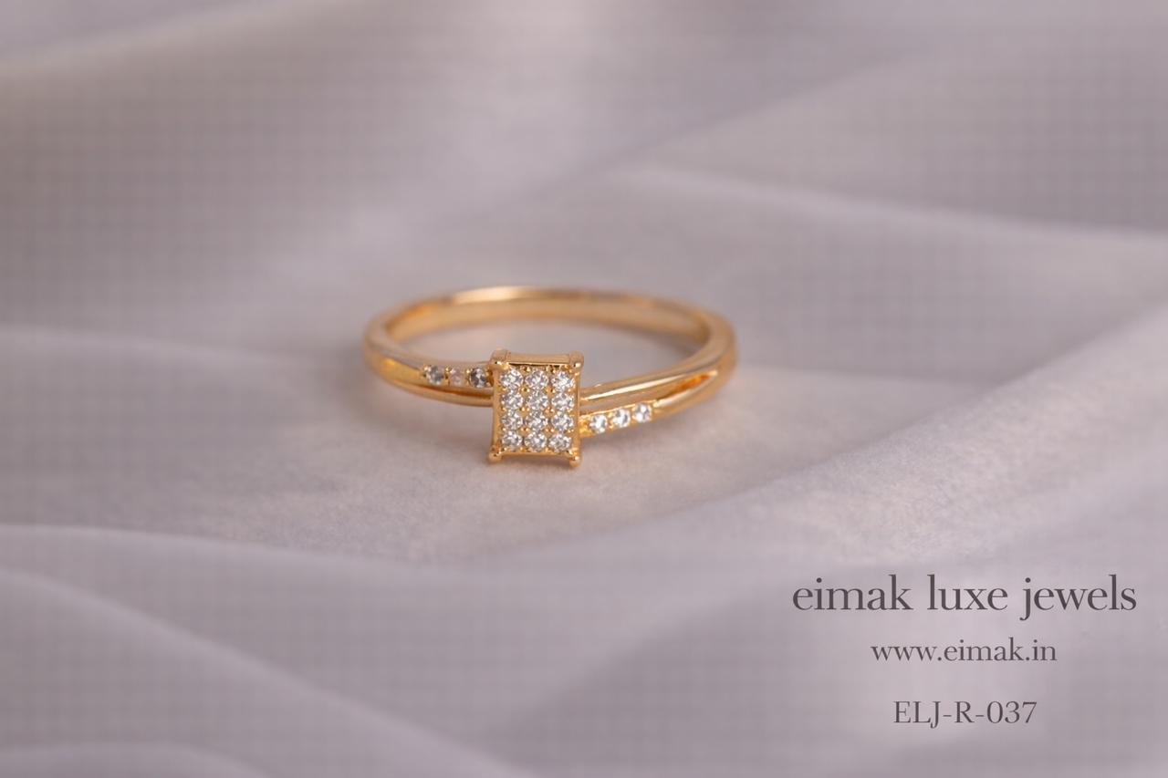 ELJ-R-037 Princess Square Crystal Ring