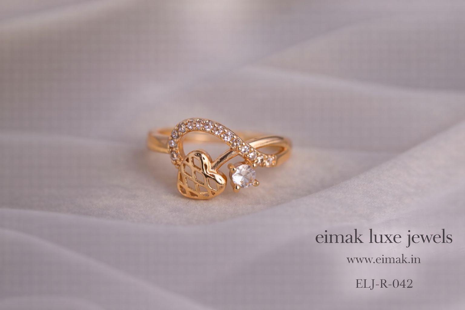 ELJ-R-042 Golden Heart Sparkle Ring