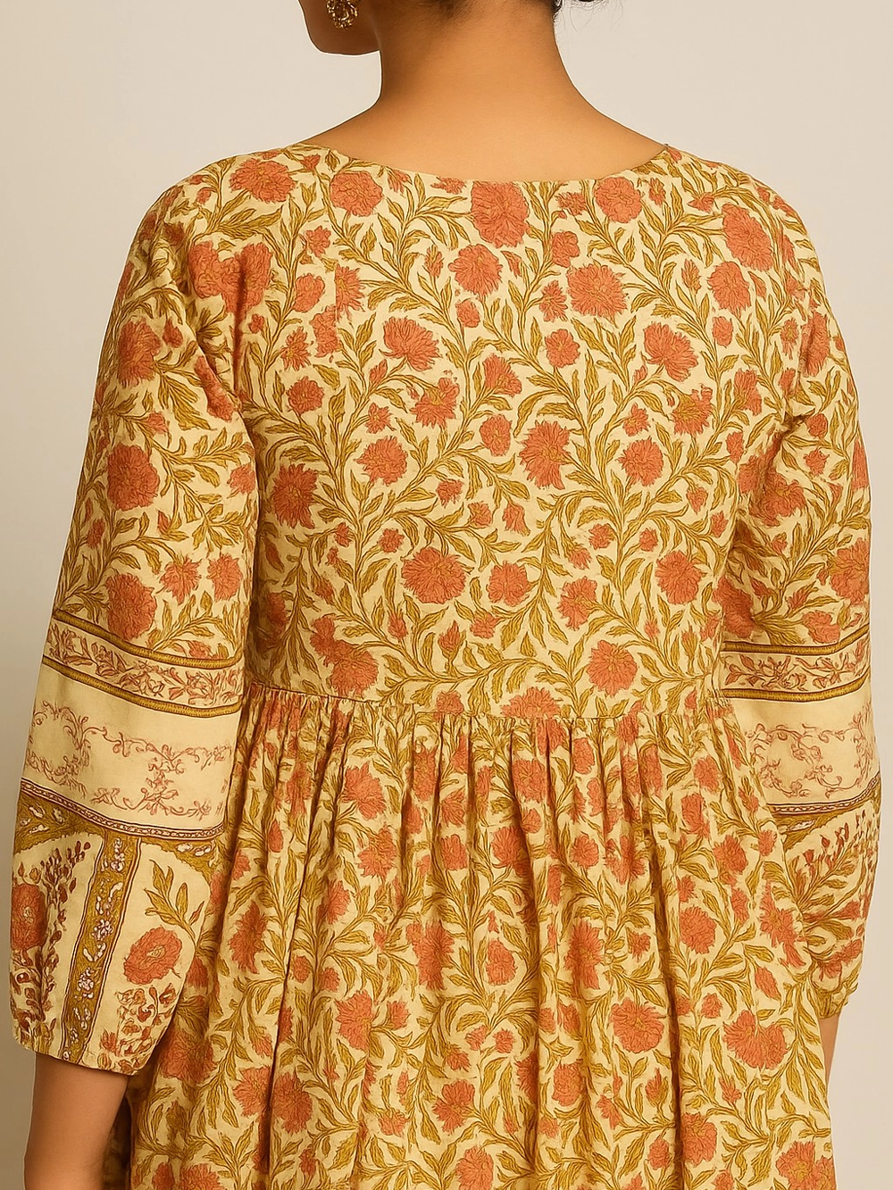 Elegant Floral Print Cotton Kurthi – Peach & Beige