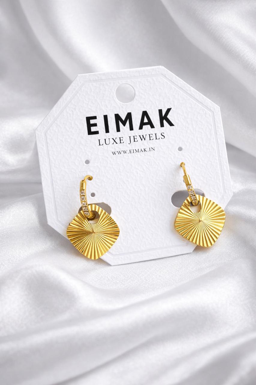 Solara Textured Drop Earrings